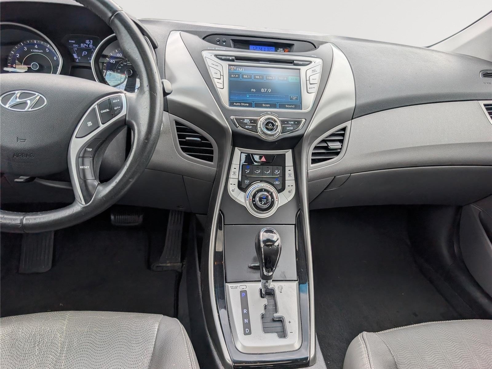 Used 2012 Hyundai Elantra Limited w/ Technology Pkg 5 FWD image 14