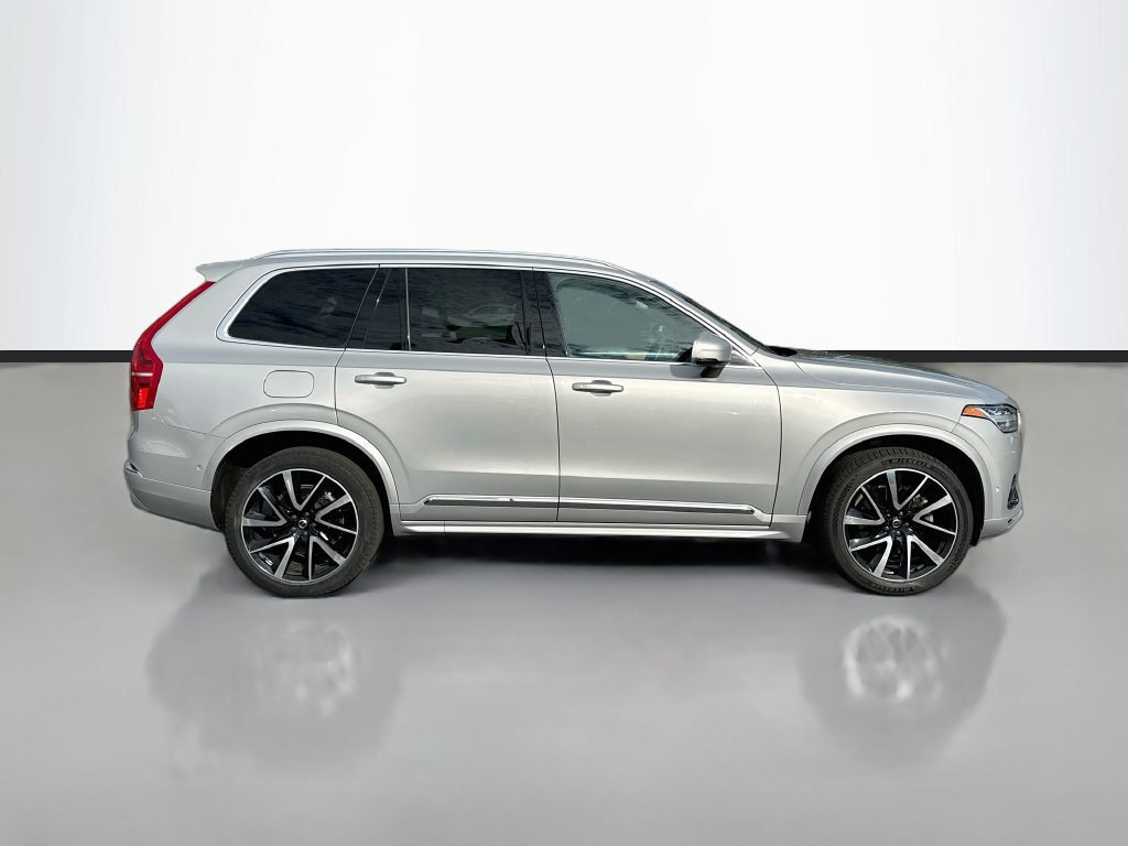 Used 2023 Volvo XC90 B6 Plus AWD/4WD image 9