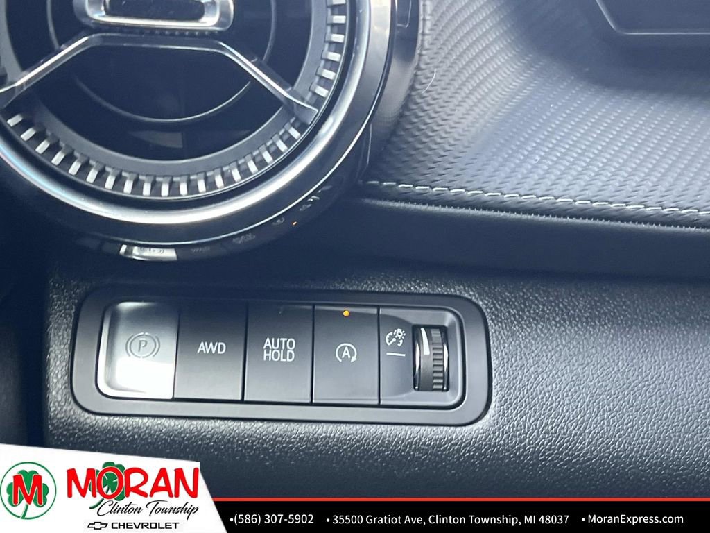 Used 2025 Chevrolet Equinox LT image 26