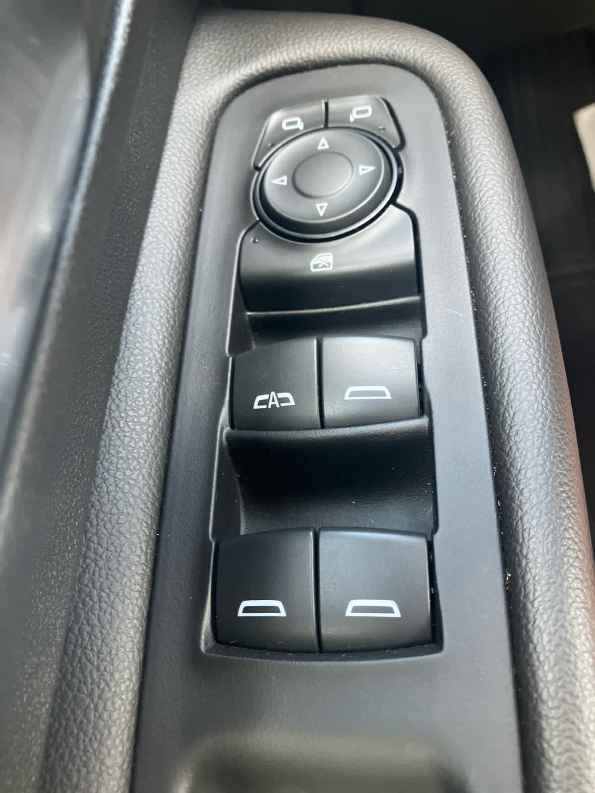 Used 2022 GMC Terrain SLE w/ Driver Convenience Package FWD image 11