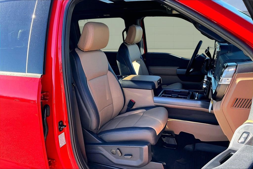 New 2026 Ford F350 Lariat w/ Black Appearance Package image 12