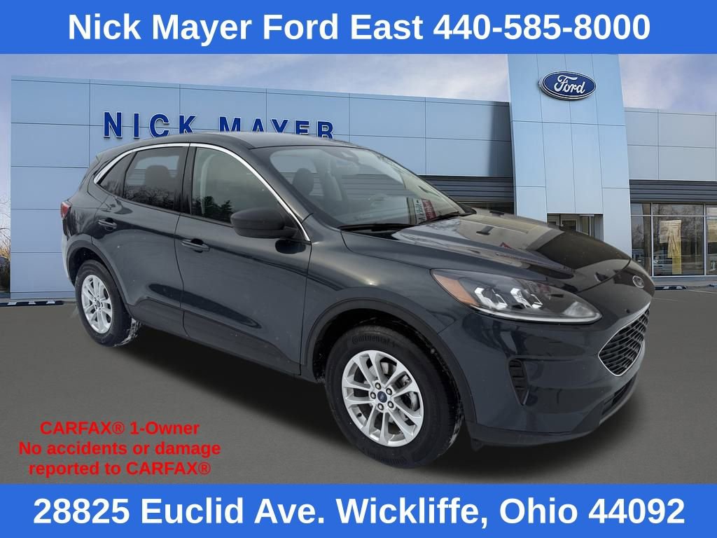 Used 2022 Ford Escape SE image 1