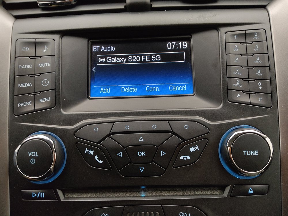 Used 2018 Ford Fusion S FWD image 25