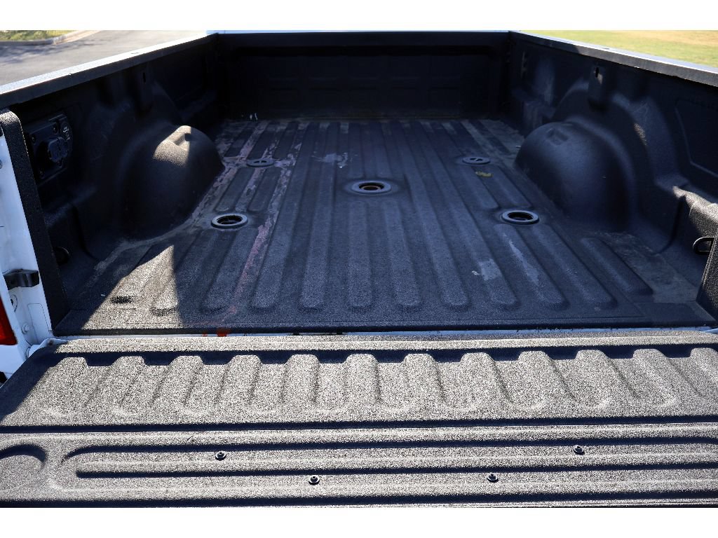Used 2024 RAM 2500 Tradesman w/ Chrome Appearance Group AWD/4WD image 14