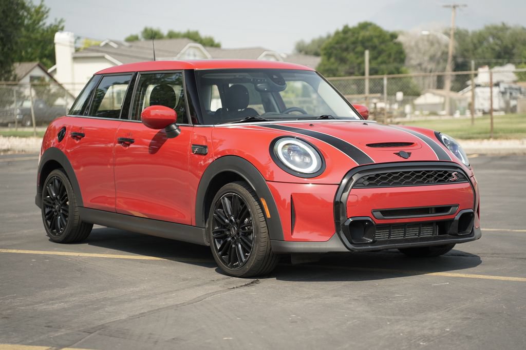 Certified 2024 MINI Cooper S FWD image 7