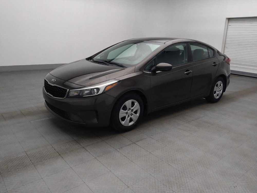 Used 2017 Kia Forte LX FWD image 2