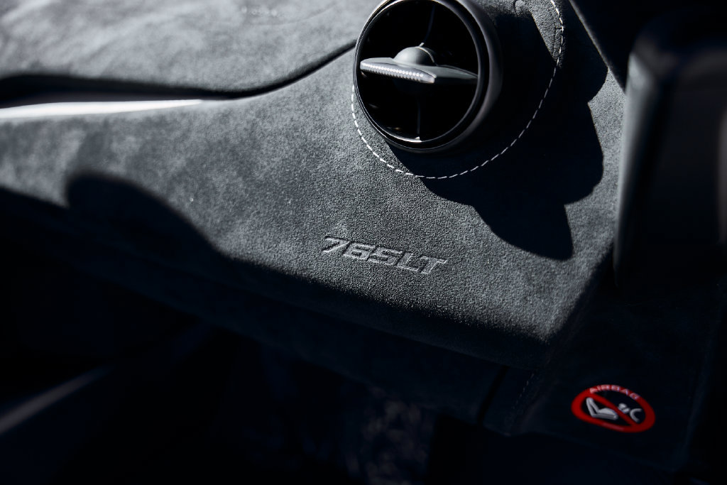 Used 2021 McLaren 765LT RWD image 35