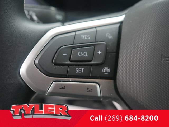 Used 2022 Volkswagen Taos SE image 29