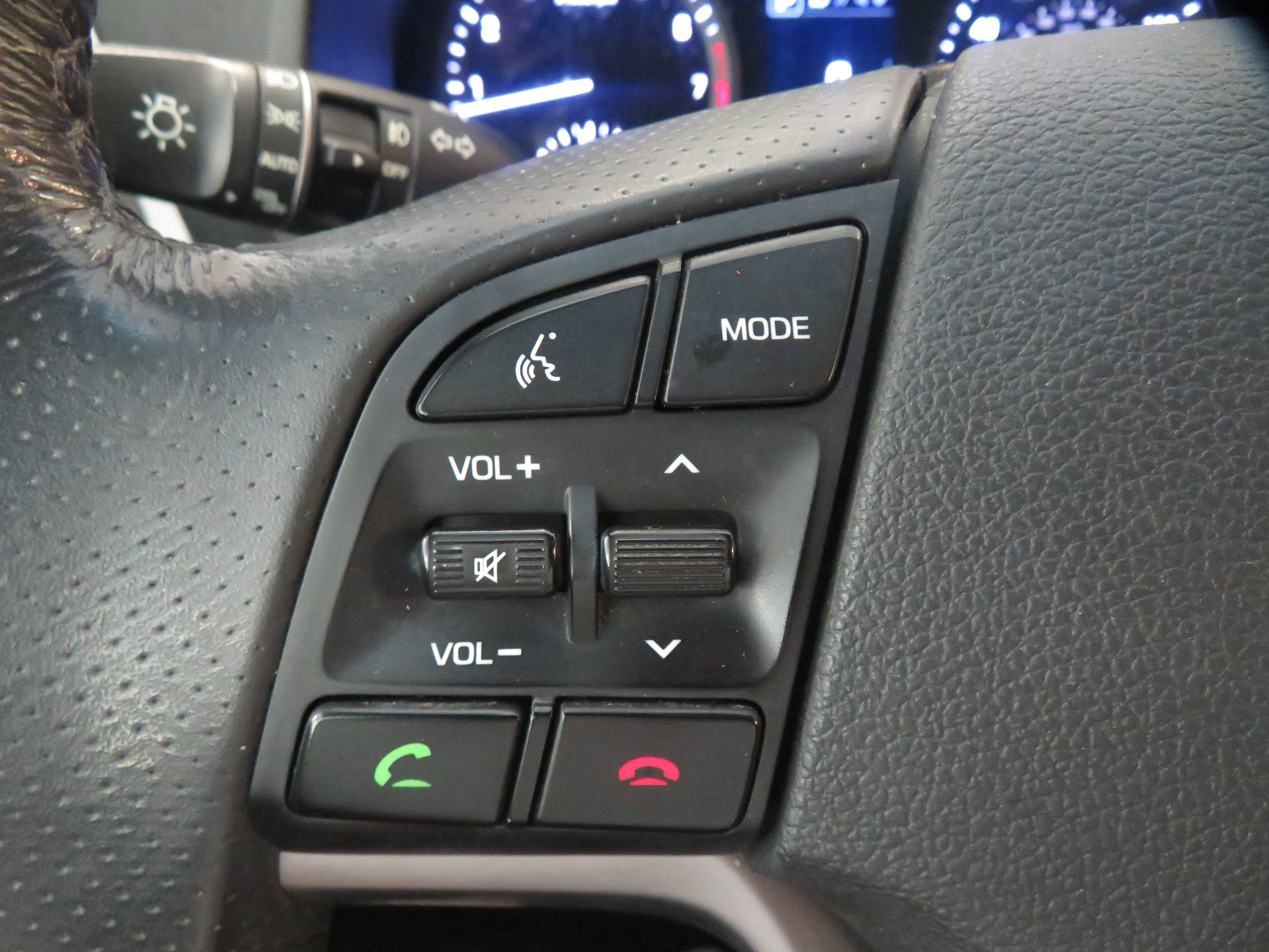 Used 2017 Hyundai Tucson Night AWD/4WD image 32