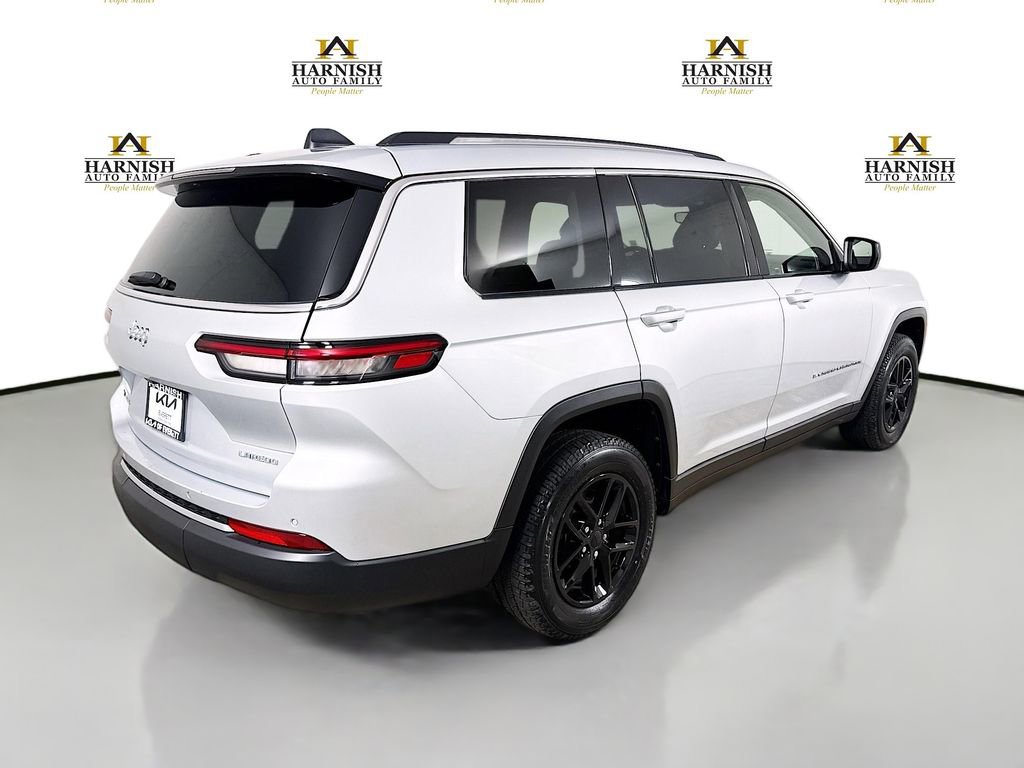 Used 2022 Jeep Grand Cherokee L Laredo w/ Luxury Tech Group I AWD/4WD image 7
