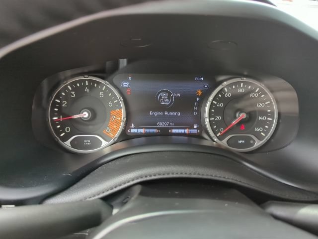 Used 2022 Jeep Renegade Altitude w/ Convenience Group AWD/4WD image 10