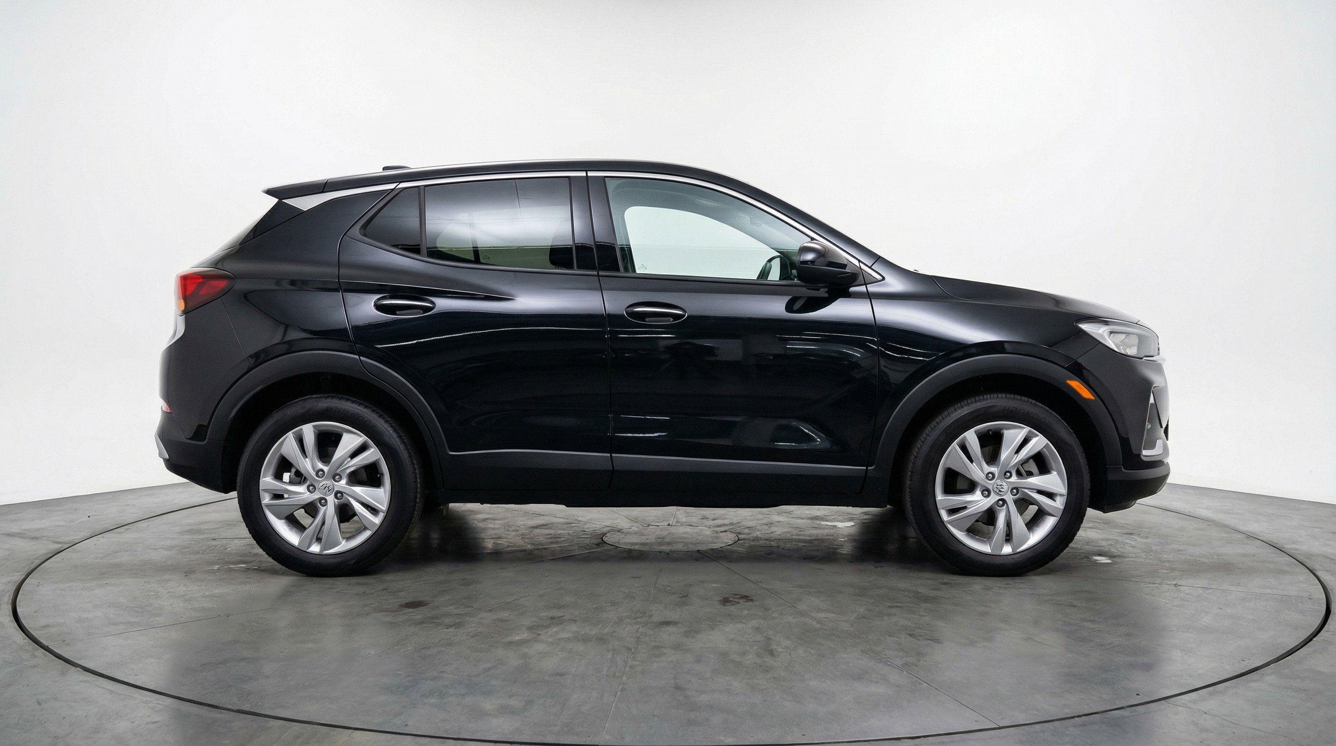 Used 2025 Buick Encore GX Preferred image 11