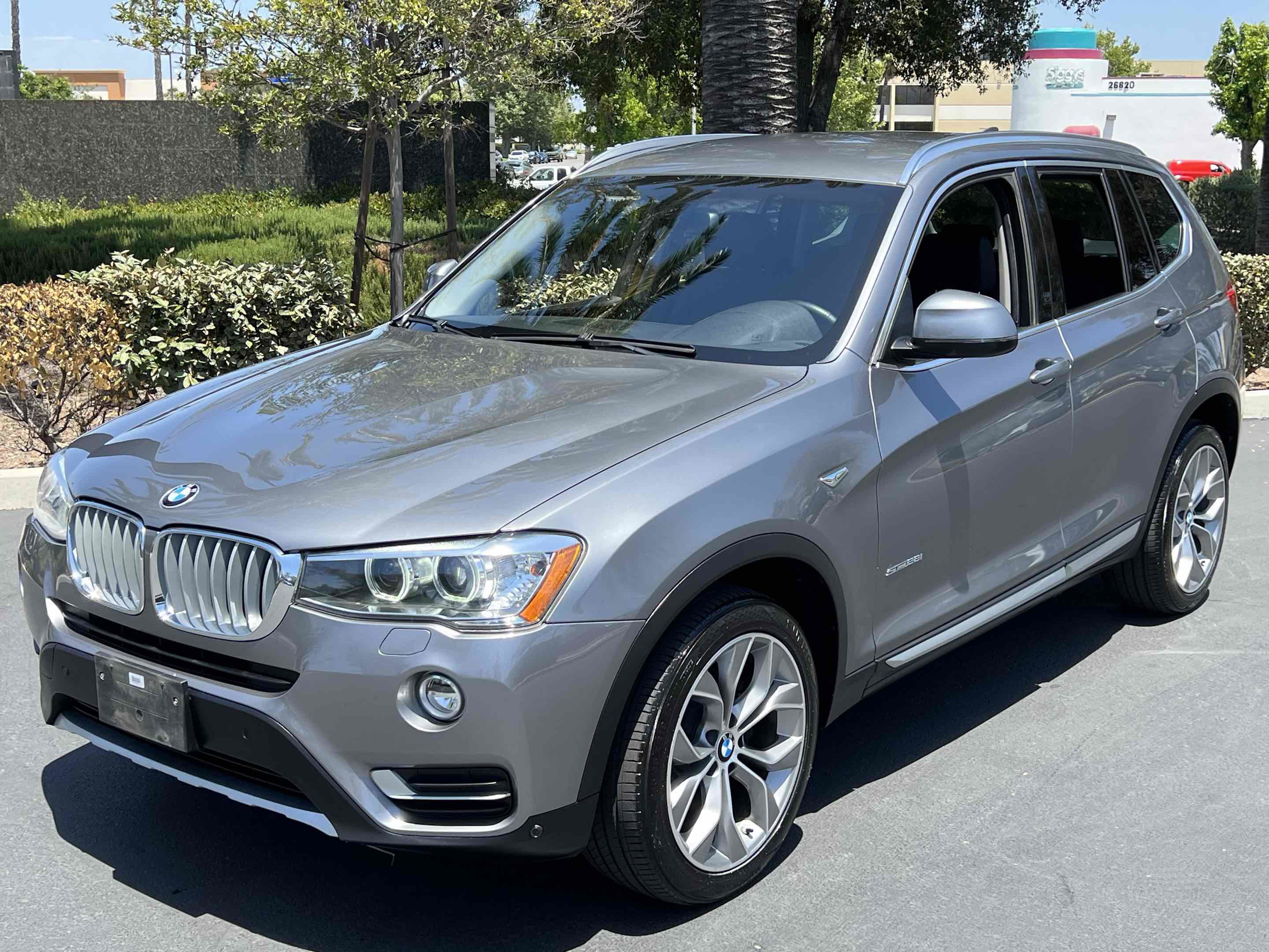 Used 2017 BMW X3 sDrive28i RWD image 12