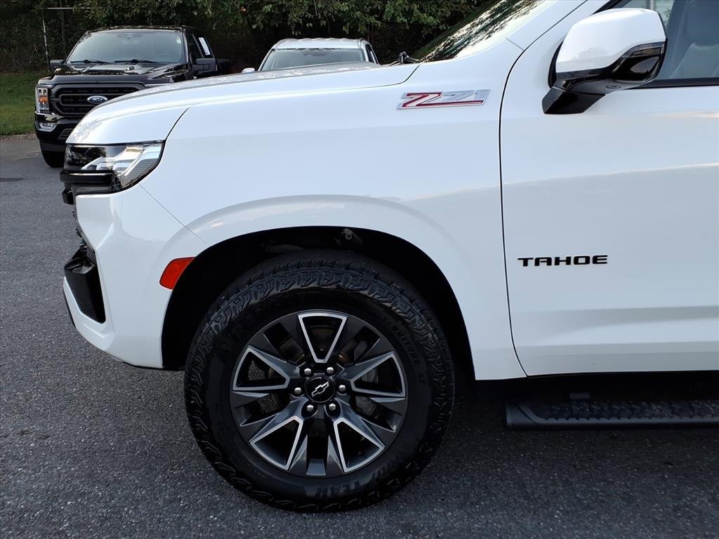 Used 2024 Chevrolet Tahoe Z71 w/ Luxury Package image 7