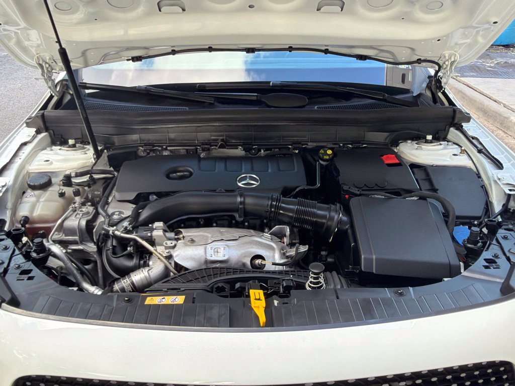Used 2022 Mercedes-Benz GLB 250 4MATIC image 12