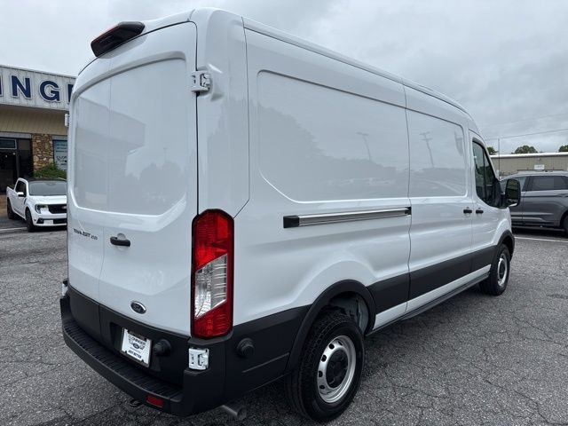 New 2025 Ford Transit 250 148 Medium Roof w/ Load Area Protection Package RWD image 8