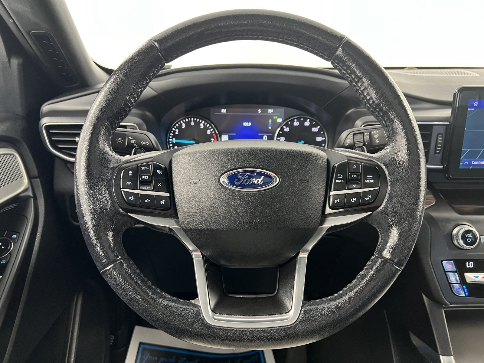 Used 2020 Ford Explorer Limited AWD/4WD image 31