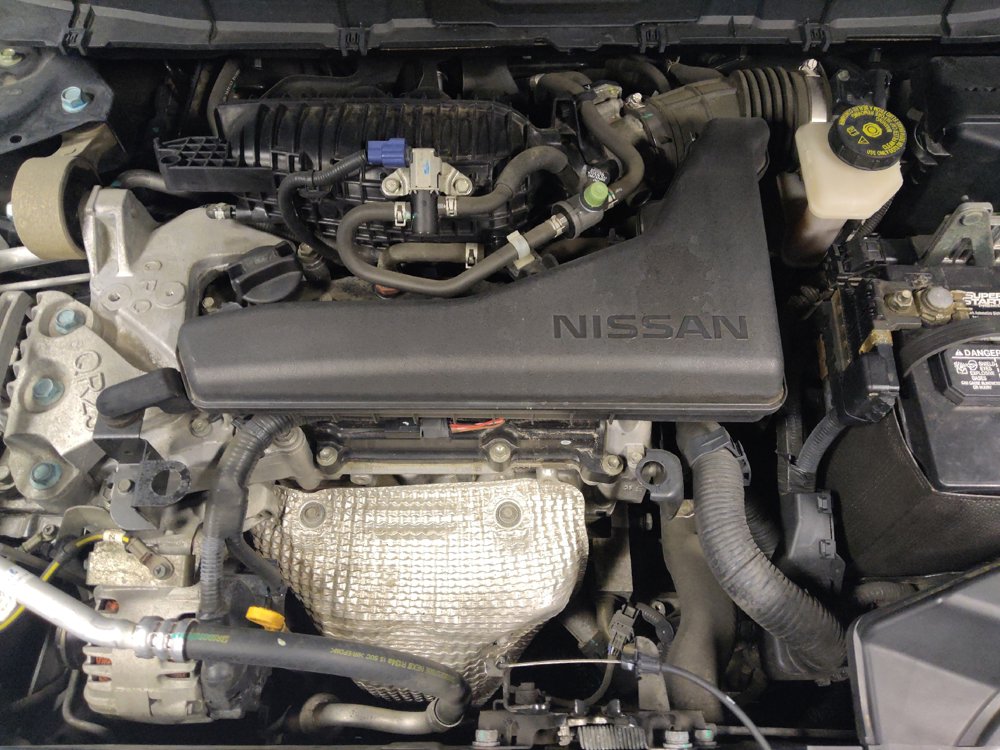 Used 2016 Nissan Rogue SV FWD image 30