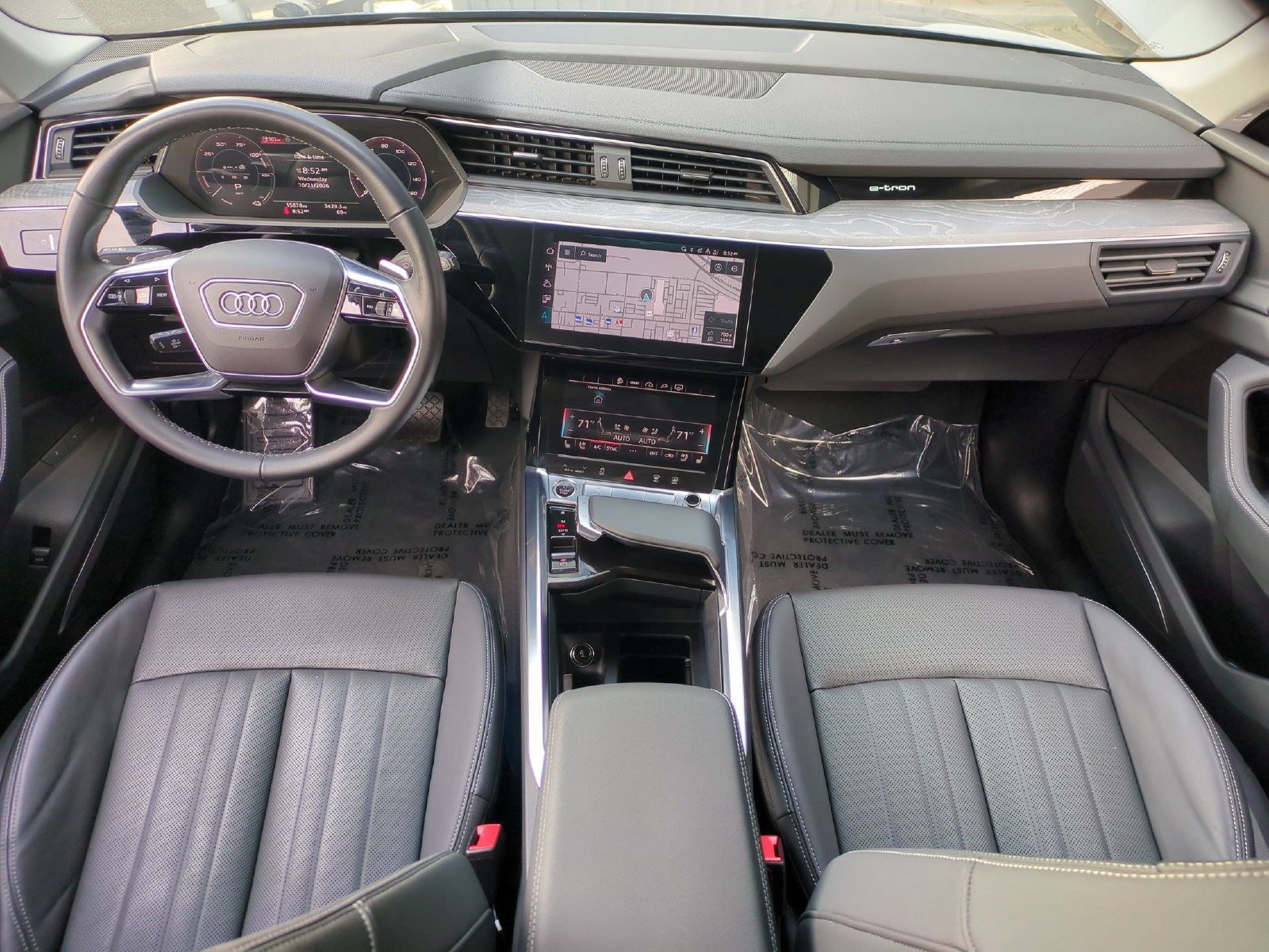 Used 2024 Audi Q8 e-tron Premium Plus AWD/4WD image 7