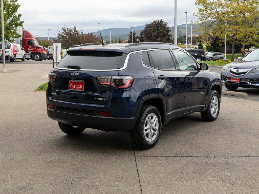 Used 2021 Jeep Compass Sport w/ Cold Weather Group AWD/4WD image 7