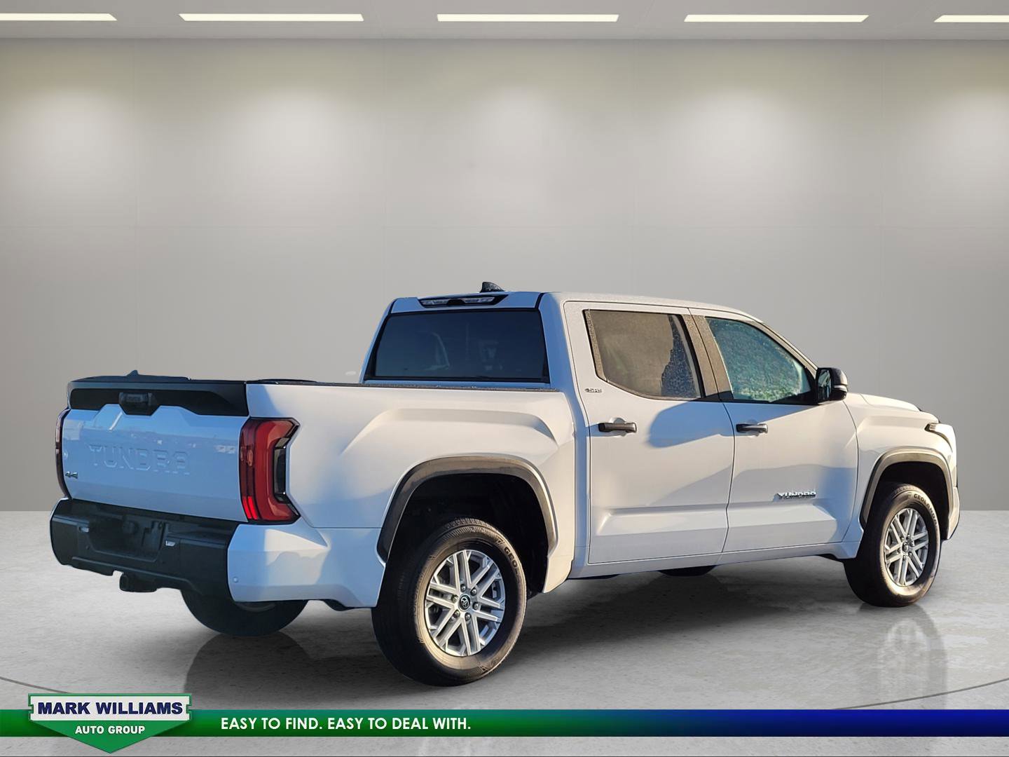 Used 2024 Toyota Tundra SR5 w/ SR5 Convenience Package image 4