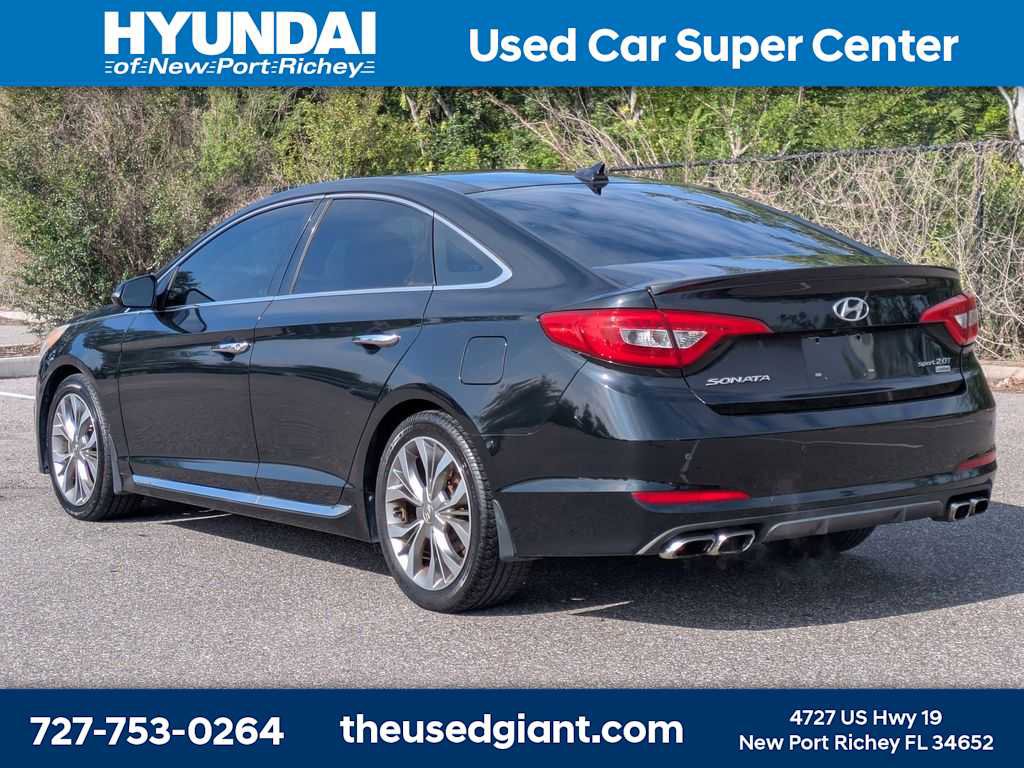 Used 2015 Hyundai Sonata Limited 2.0T FWD image 3