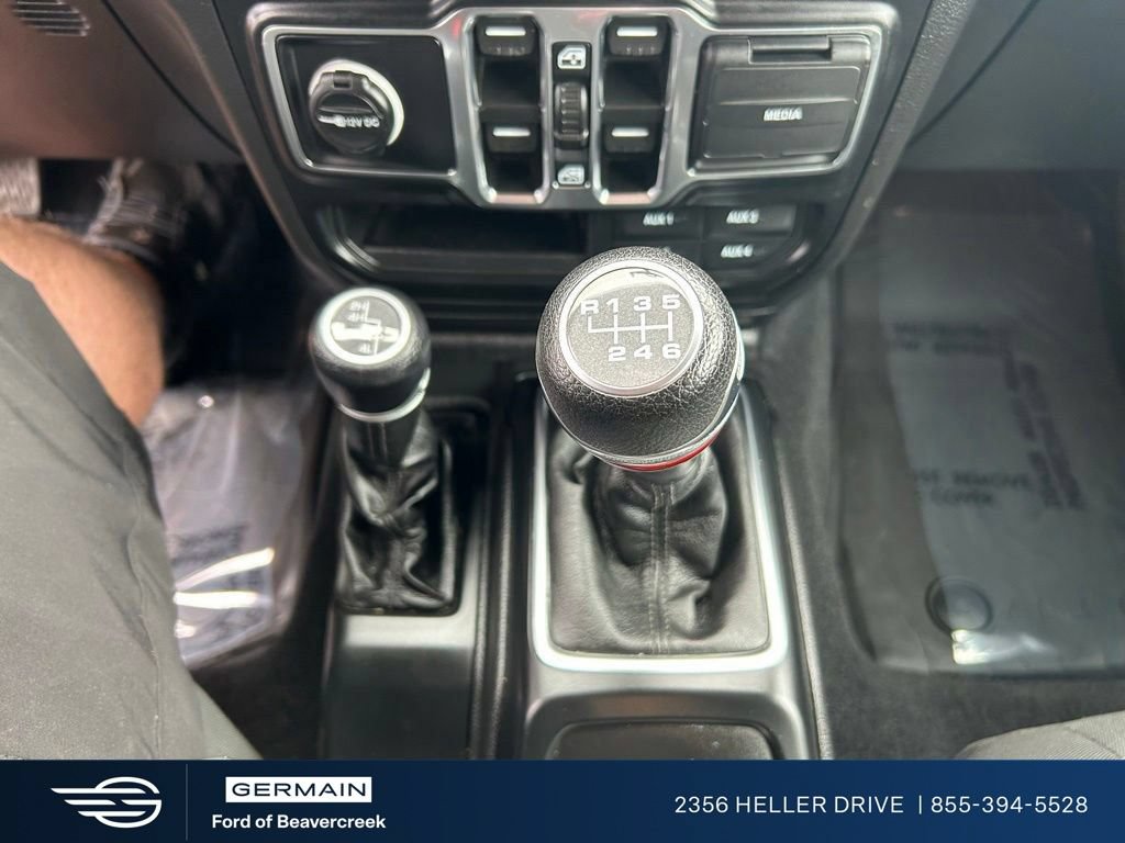 Used 2022 Jeep Wrangler Unlimited Sport AWD/4WD image 26