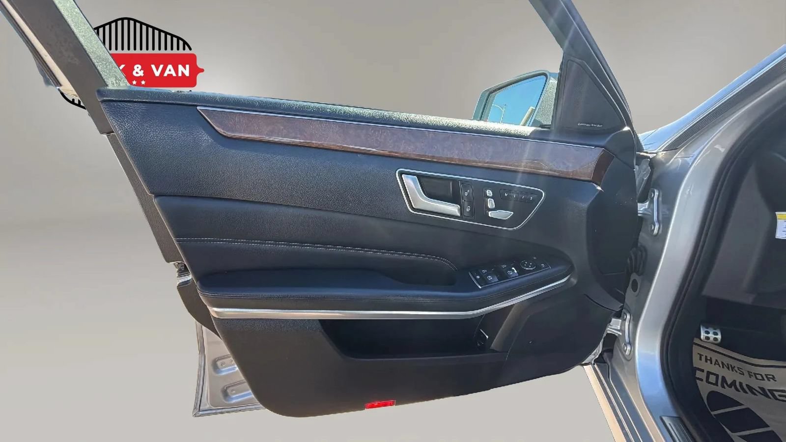 Used 2014 Mercedes-Benz E 350 Sedan image 29