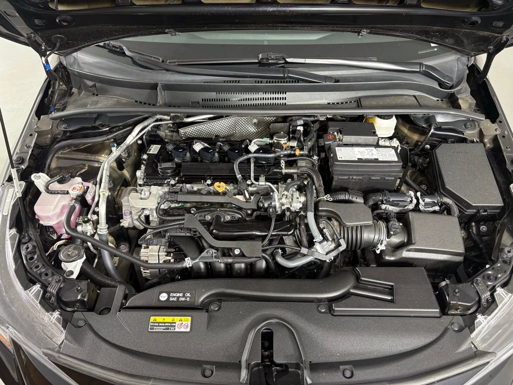 Used 2025 Toyota Corolla LE FWD image 37