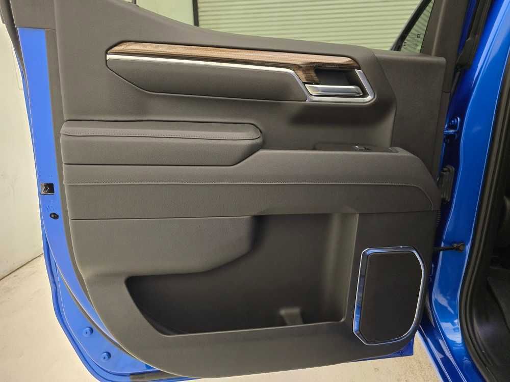 New 2025 Chevrolet Silverado 1500 LT w/ Z71 Off-Road Package image 38