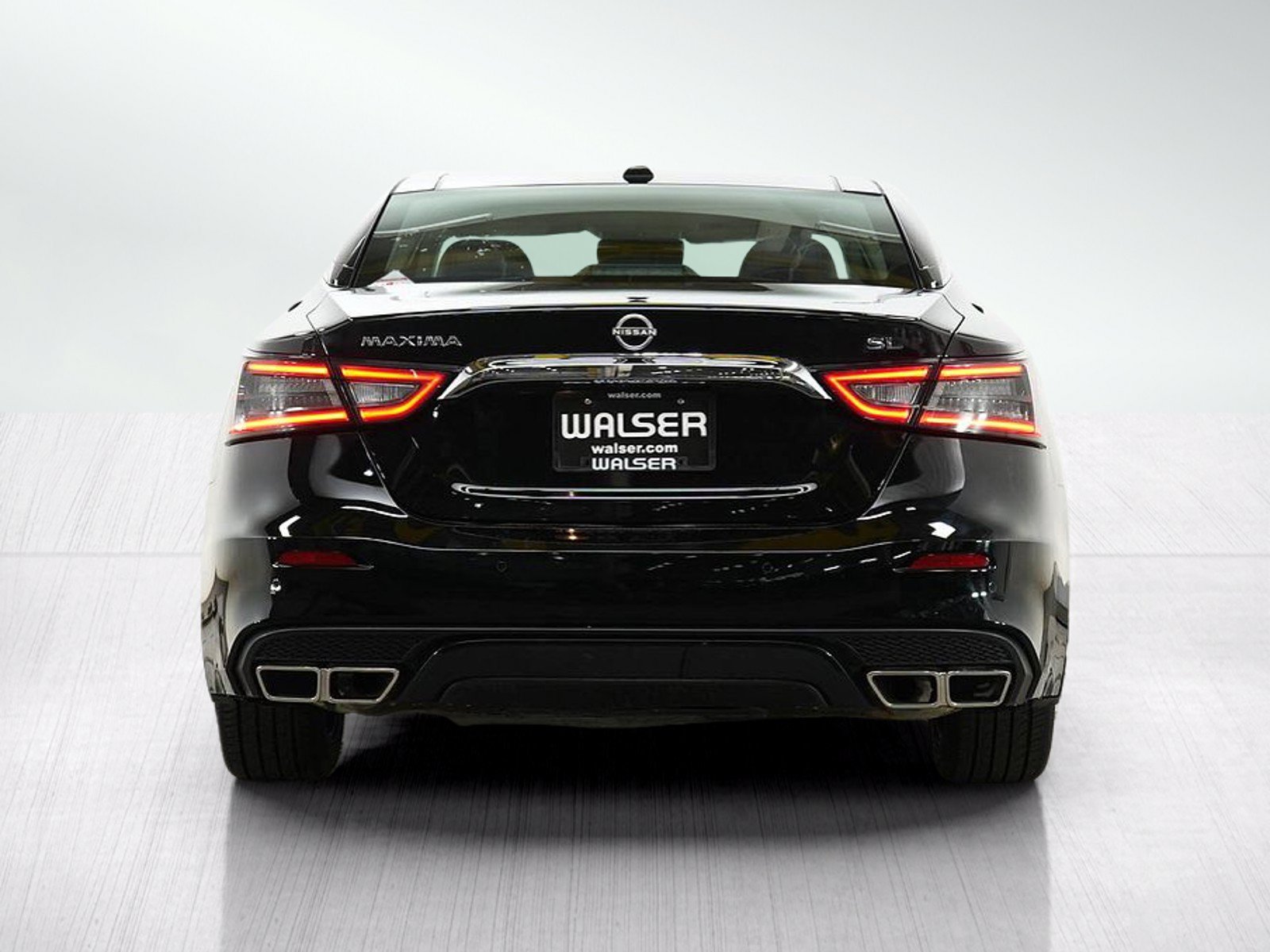 Used 2023 Nissan Maxima SL FWD image 4