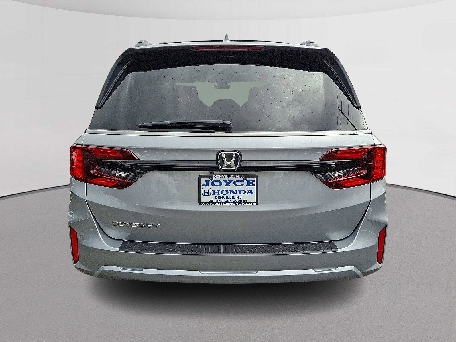 Used 2025 Honda Odyssey EX-L image 9