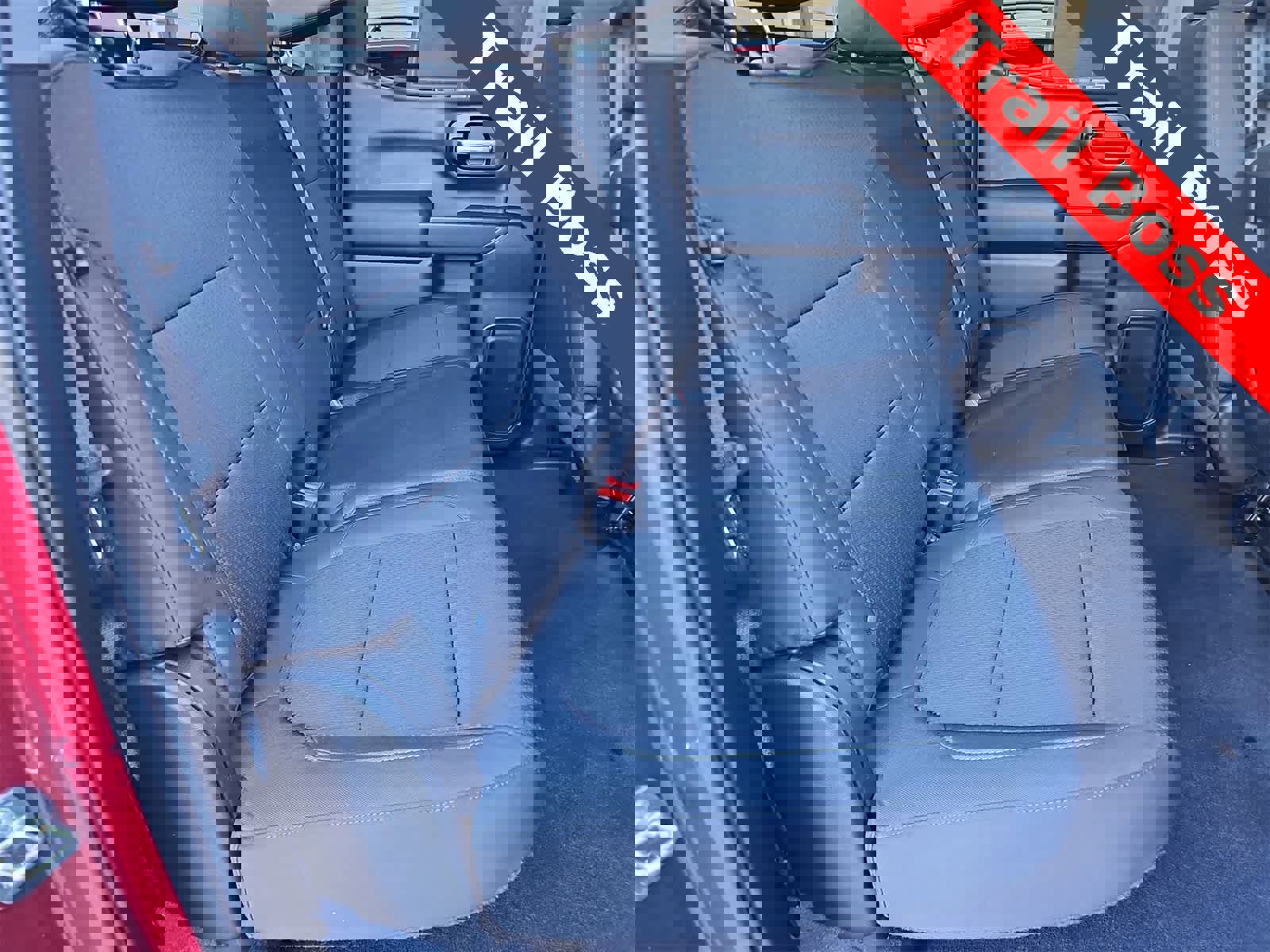 Used 2019 Chevrolet Silverado 1500 Custom Trail Boss w/ Custom Convenience Package image 17