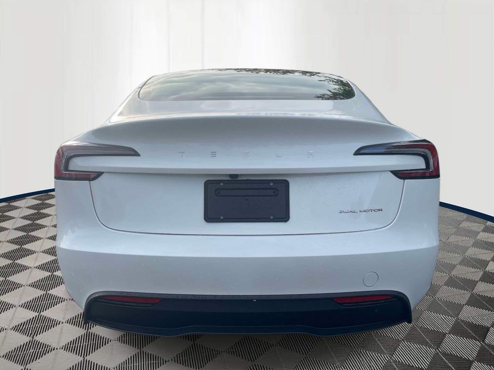 Used 2024 Tesla Model 3 Long Range AWD/4WD image 5