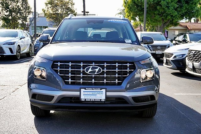 Certified 2026 Hyundai Venue SEL FWD image 5