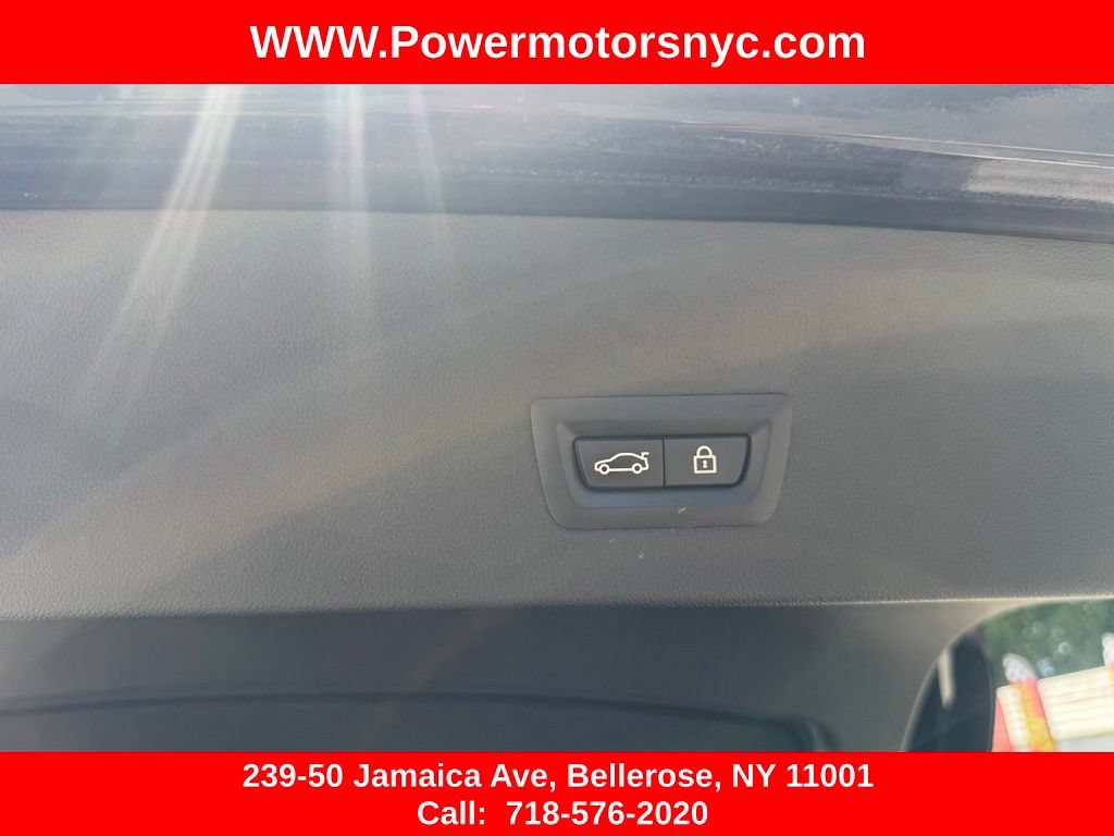 Used 2019 BMW X4 xDrive30i w/ Premium Package Essential AWD/4WD image 18