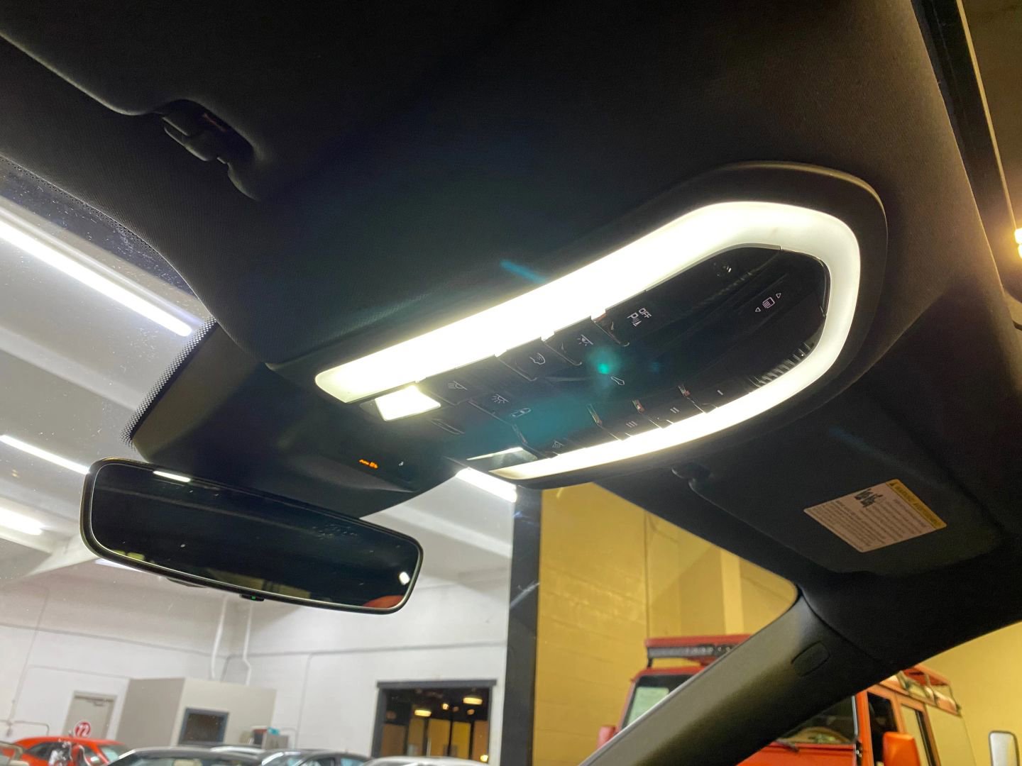 Used 2021 Porsche Macan GTS image 29