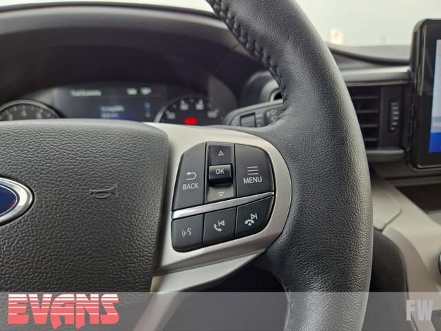 Used 2023 Ford Explorer XLT w/ Equipment Group 202A AWD/4WD image 14