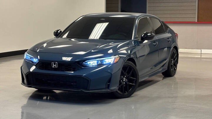 Used 2025 Honda Civic Sport image 1