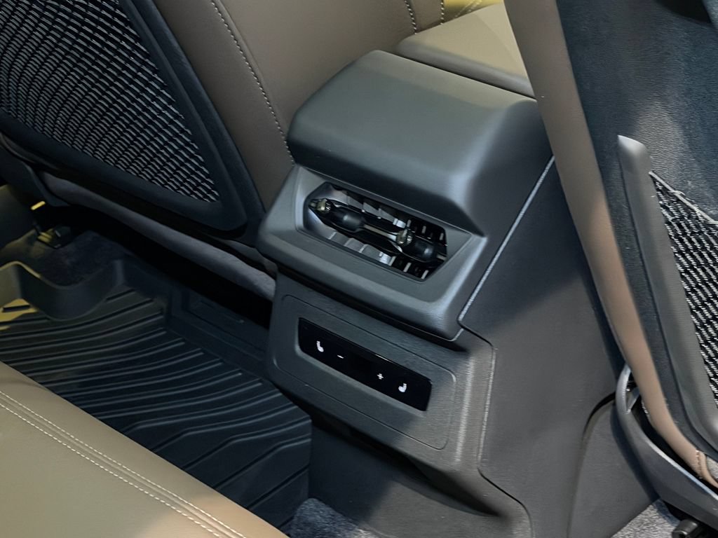 New 2027 Audi Q6 e-tron Premium Plus AWD/4WD image 12