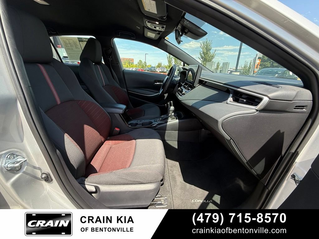 Used 2025 Toyota Corolla SE FWD image 30