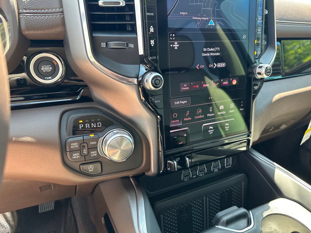 New 2026 RAM 1500 Laramie AWD/4WD image 28