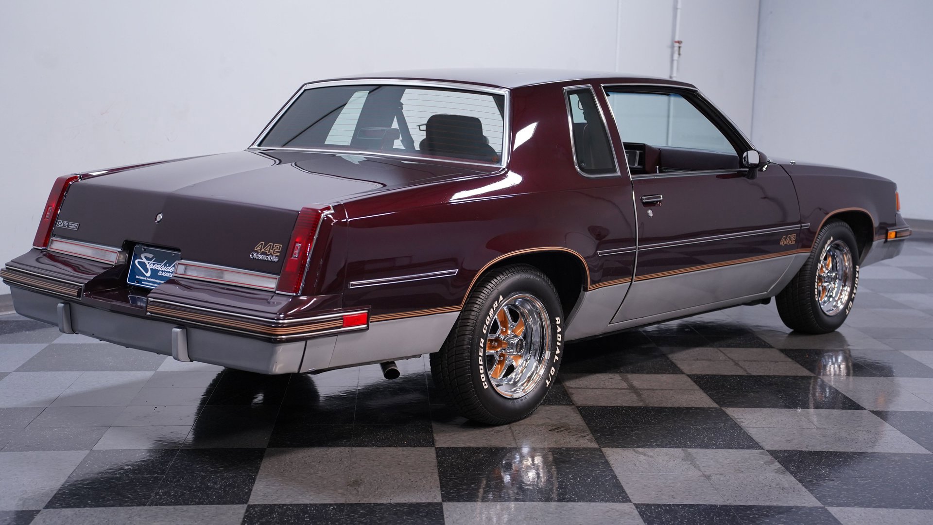Used 1987 Oldsmobile Cutlass Supreme Salon image 11