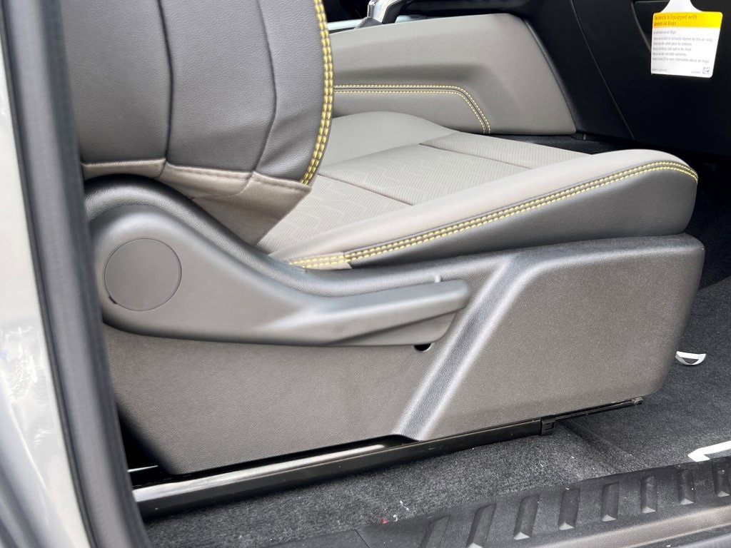 New 2026 Chevrolet Colorado ZR2 w/ Technology Package image 13