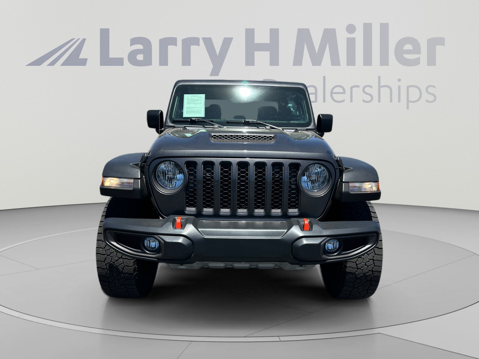 Used 2023 Jeep Gladiator Mojave AWD/4WD image 8