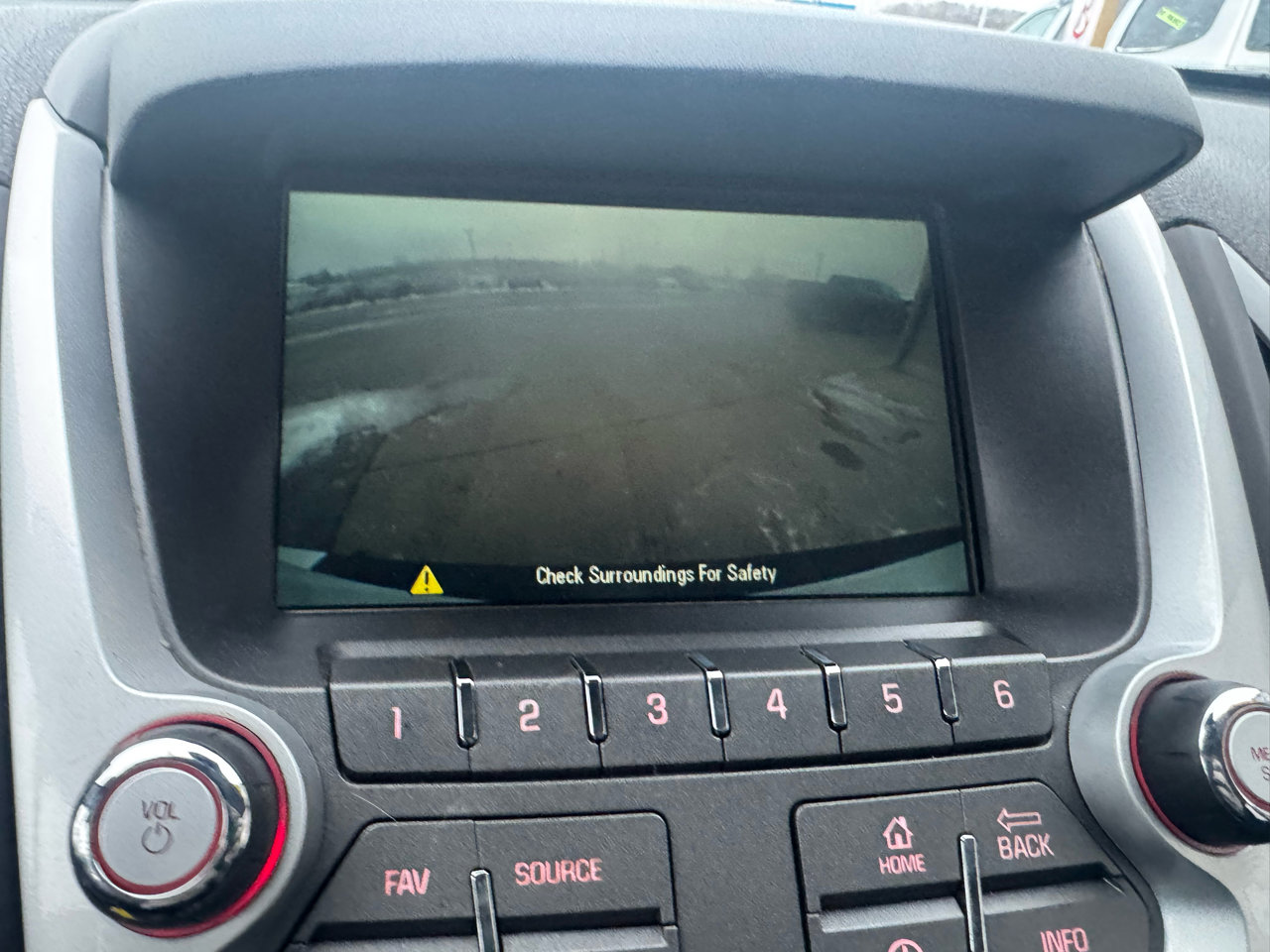 Used 2015 GMC Terrain SLE image 23