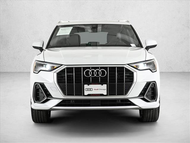 Used 2022 Audi Q3 2.0T Premium w/ Convenience Package image 2