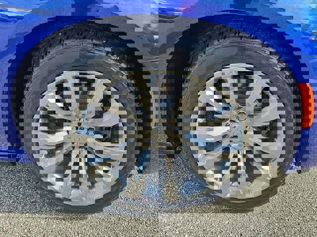 Used 2019 Chrysler 300 Touring w/ Chrome Appearance Package image 12