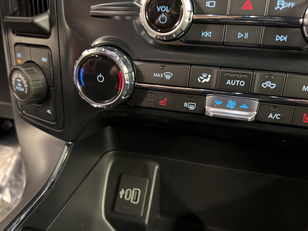 New 2025 Ford F150 XLT w/ Equipment Group 302A MID image 14