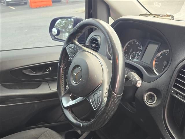 Used 2016 Mercedes-Benz Metris image 17